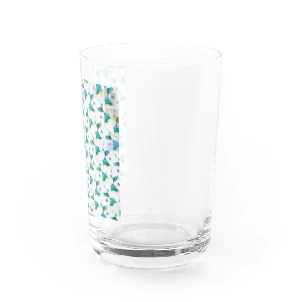 【ホラー専門店】ジルショップの絵画風さわやかグリーン Water Glass :right