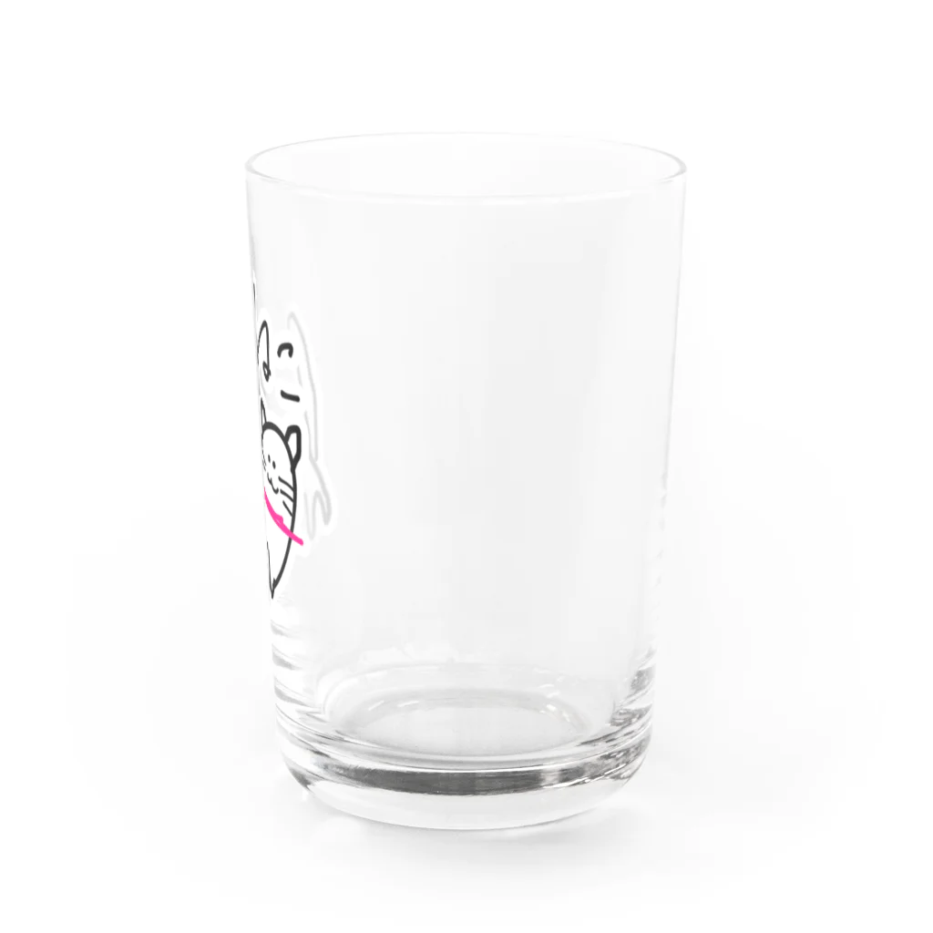 mautaの左肩でアタックする猫 Water Glass :right