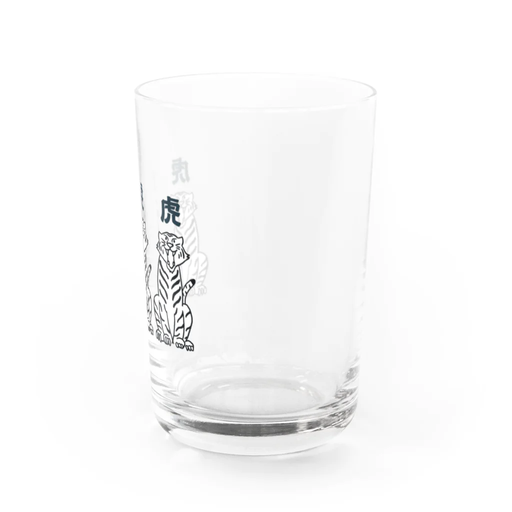 小粒梅の虎虎虎のモノクロ Water Glass :right