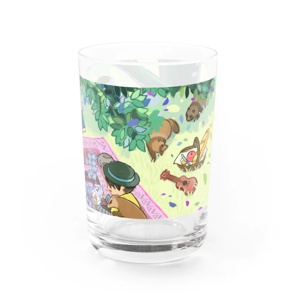 イケガメ シノのトランプするふたりと動物達 Water Glass :right