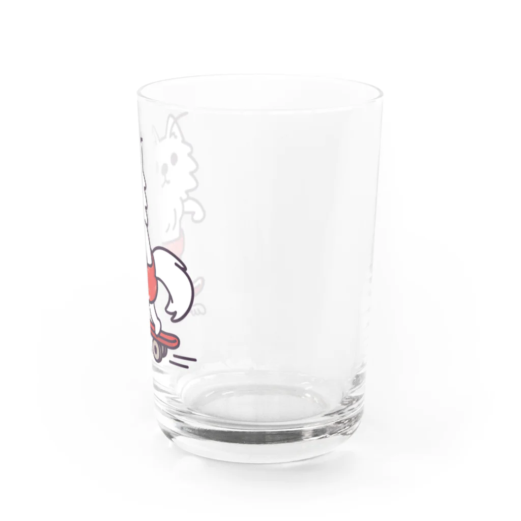 イラスト MONYAAT の赤ぱんポメラのスケボー Water Glass :right