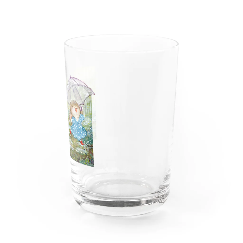 絵本作家のざっか屋さんのrainy Water Glass :right