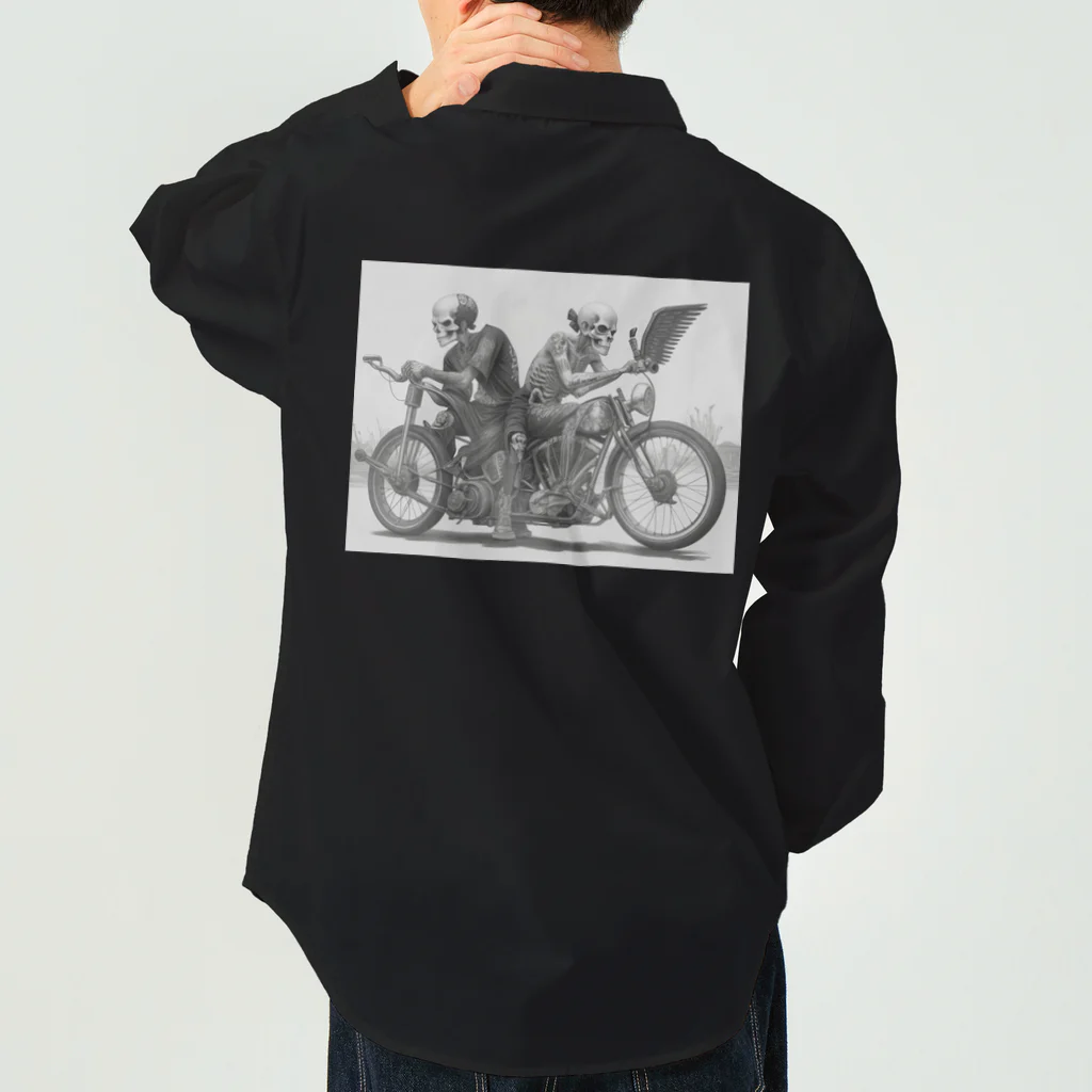 Skull sectionのバイクとドクロ（黒メイン） Work Shirt