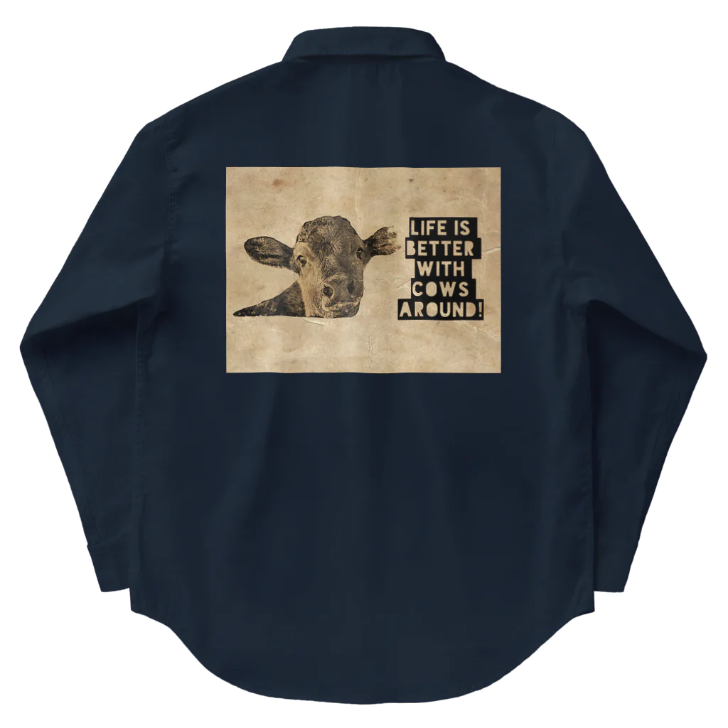 Happy cows♪のHappy cows "Life is better with cows around" Work Shirt