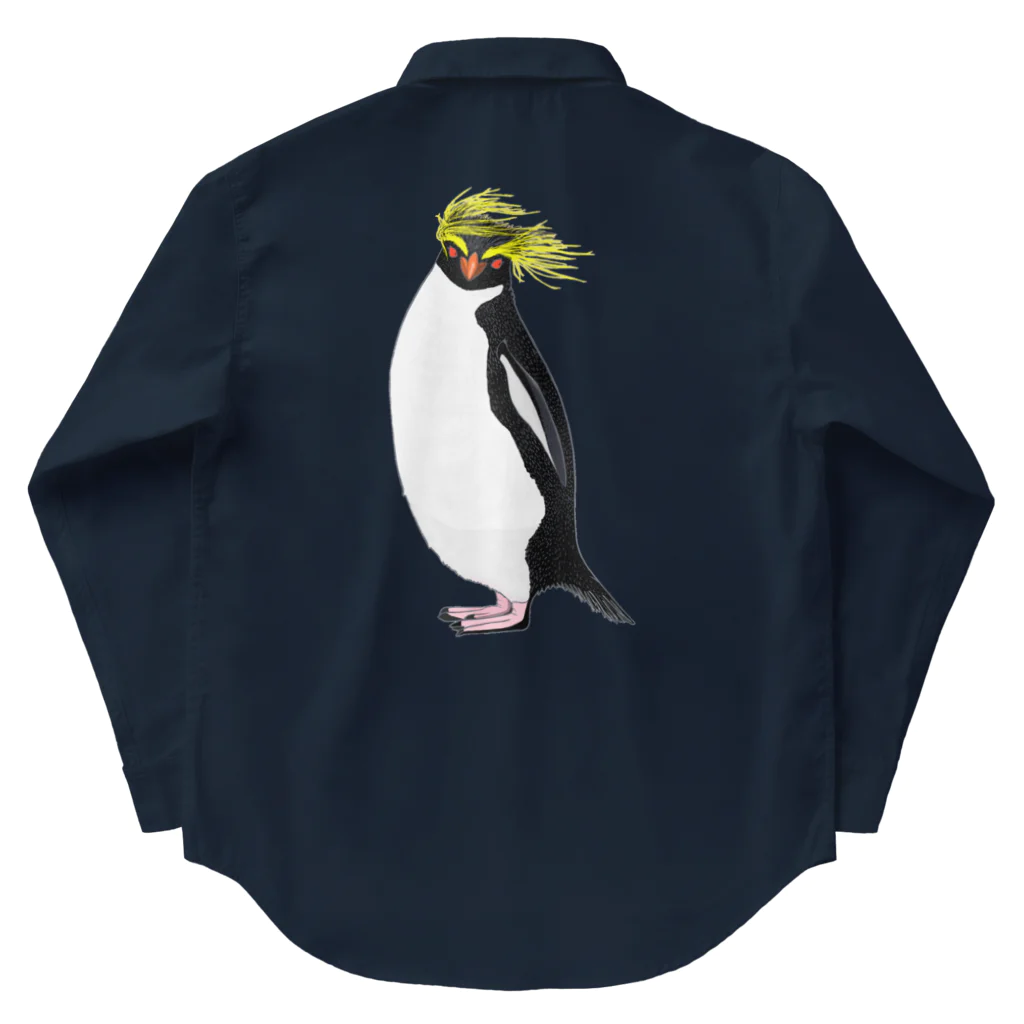 LalaHangeulの風に吹かれるイワトビペンギンさん(文字無しバージョン) バックプリント Work Shirt
