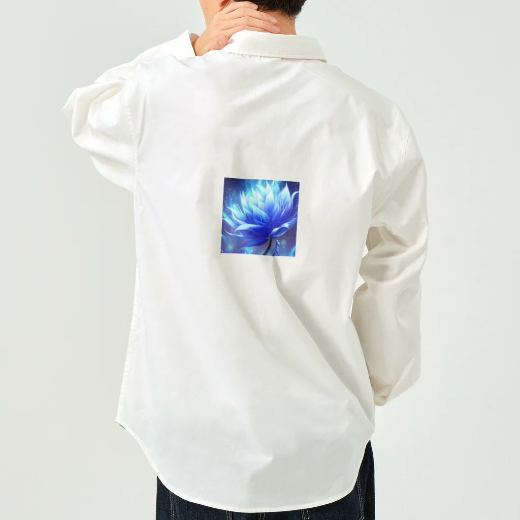 まよの幻想的なブルーフラワー Work Shirt