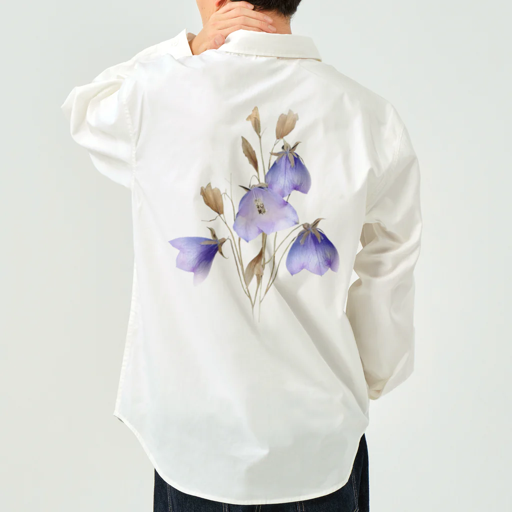 Atelier Petrichor Forestのキキョウ Chinese bellflower ワークシャツ