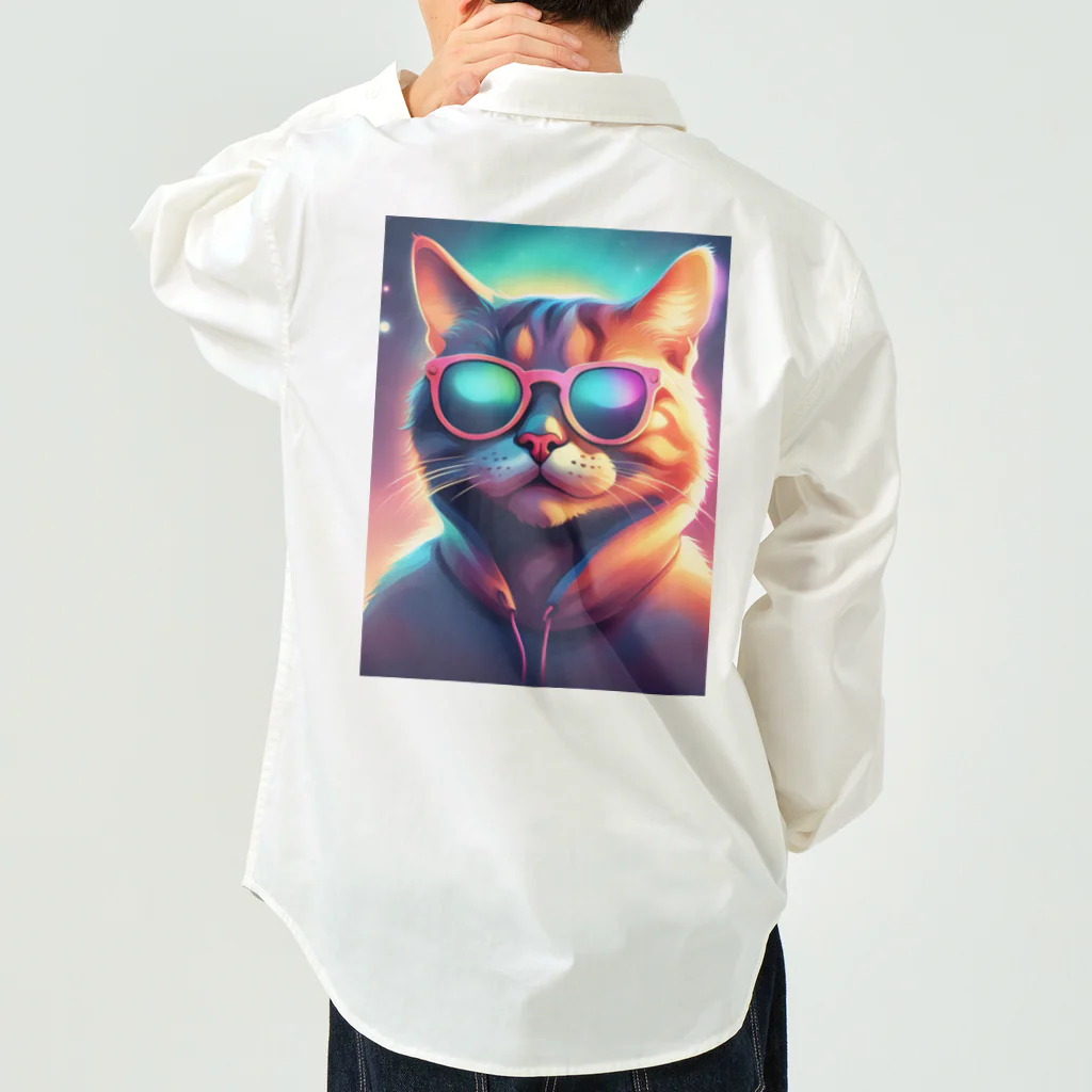 動物のオシャレ屋のサングラスをしている猫 ワークシャツ