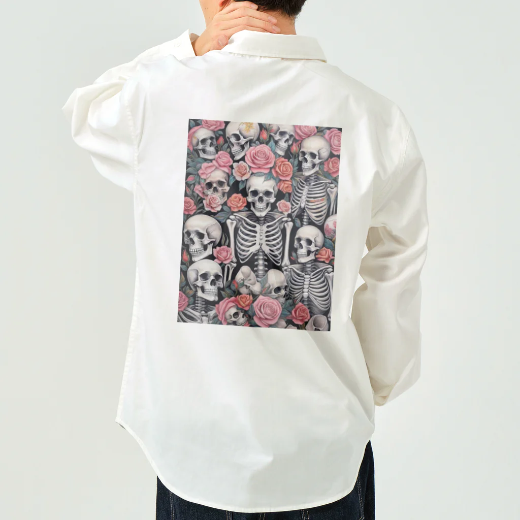 Skull sectionの薔薇とドクロ Work Shirt