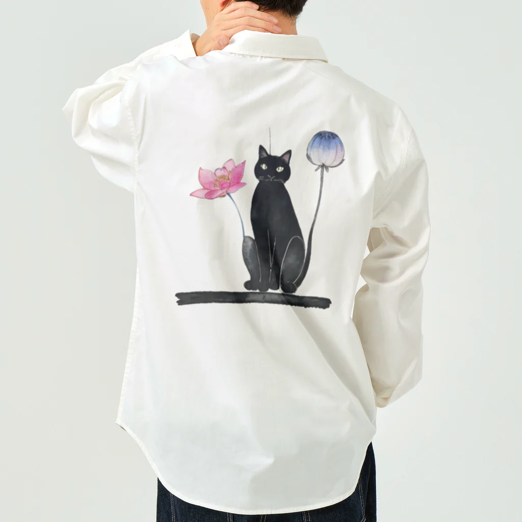 幸運のしっぽの黒猫と花 Work Shirt