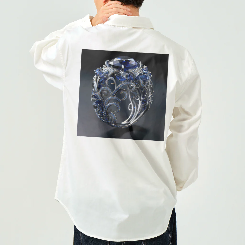 AQUAMETAVERSEの高価で魅力的なサファイアの指輪　BLUE PLUM  691 Work Shirt