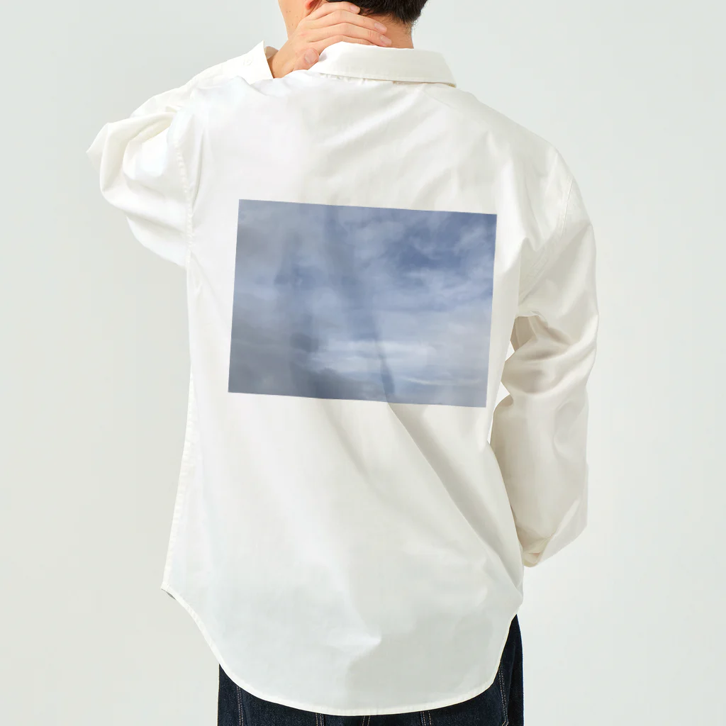 そらの4月16日　吹き荒れる風と雲 Work Shirt