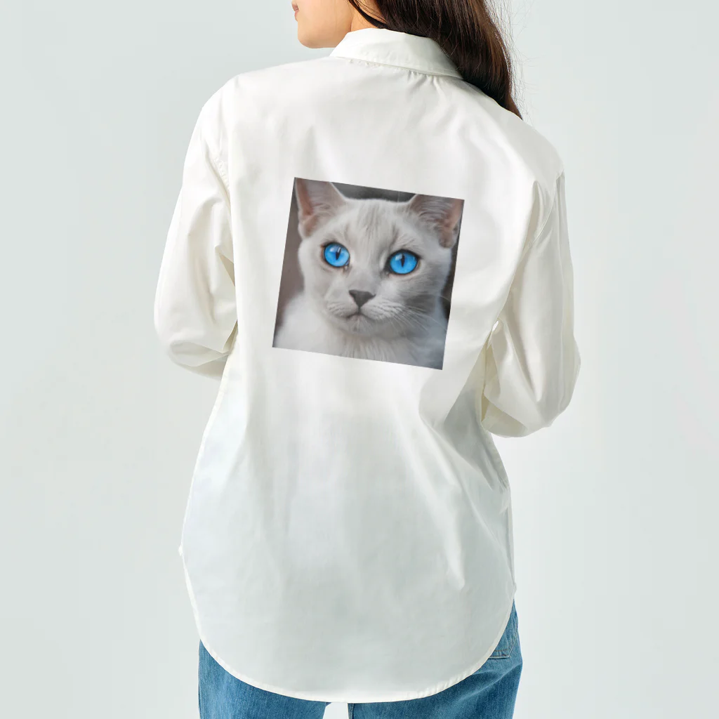 ソラトラの青目の猫 Work Shirt