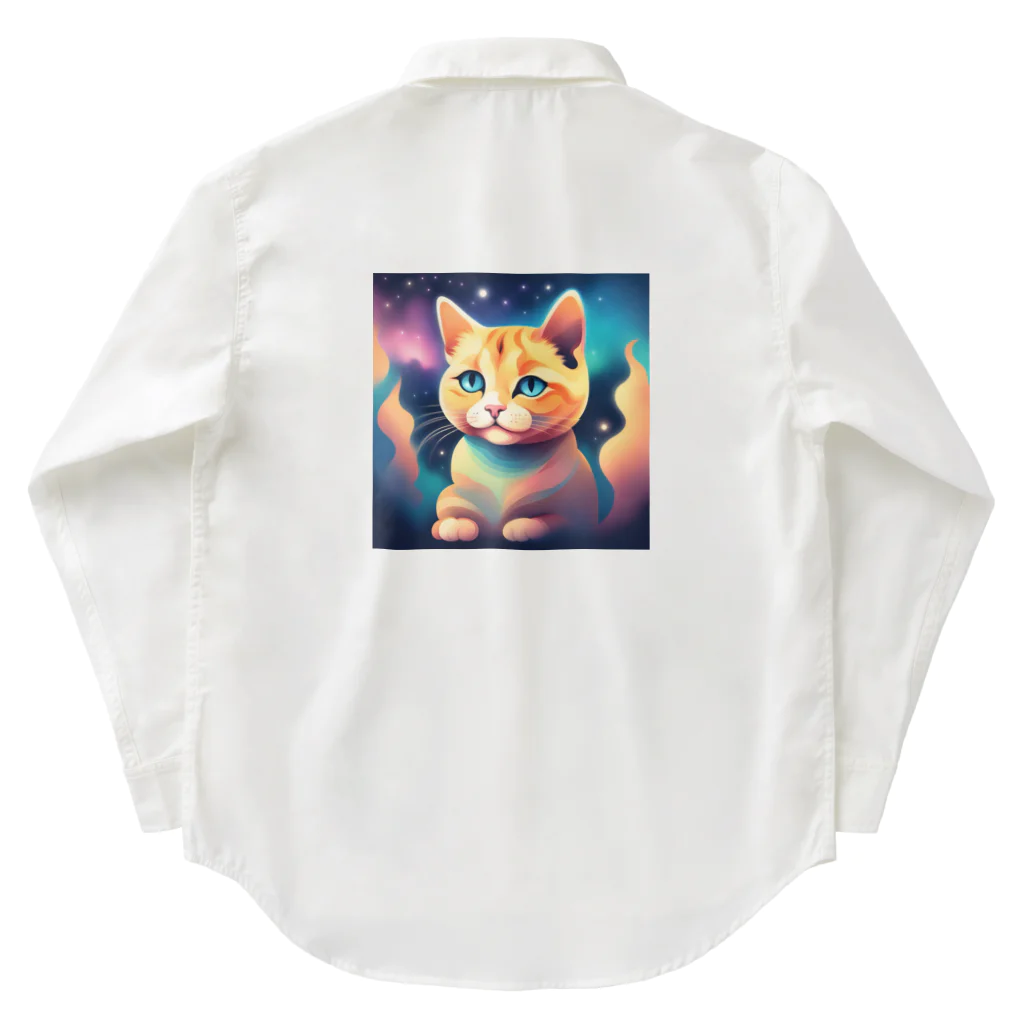 猫の憩い場の夜空を見つめる猫 Work Shirt