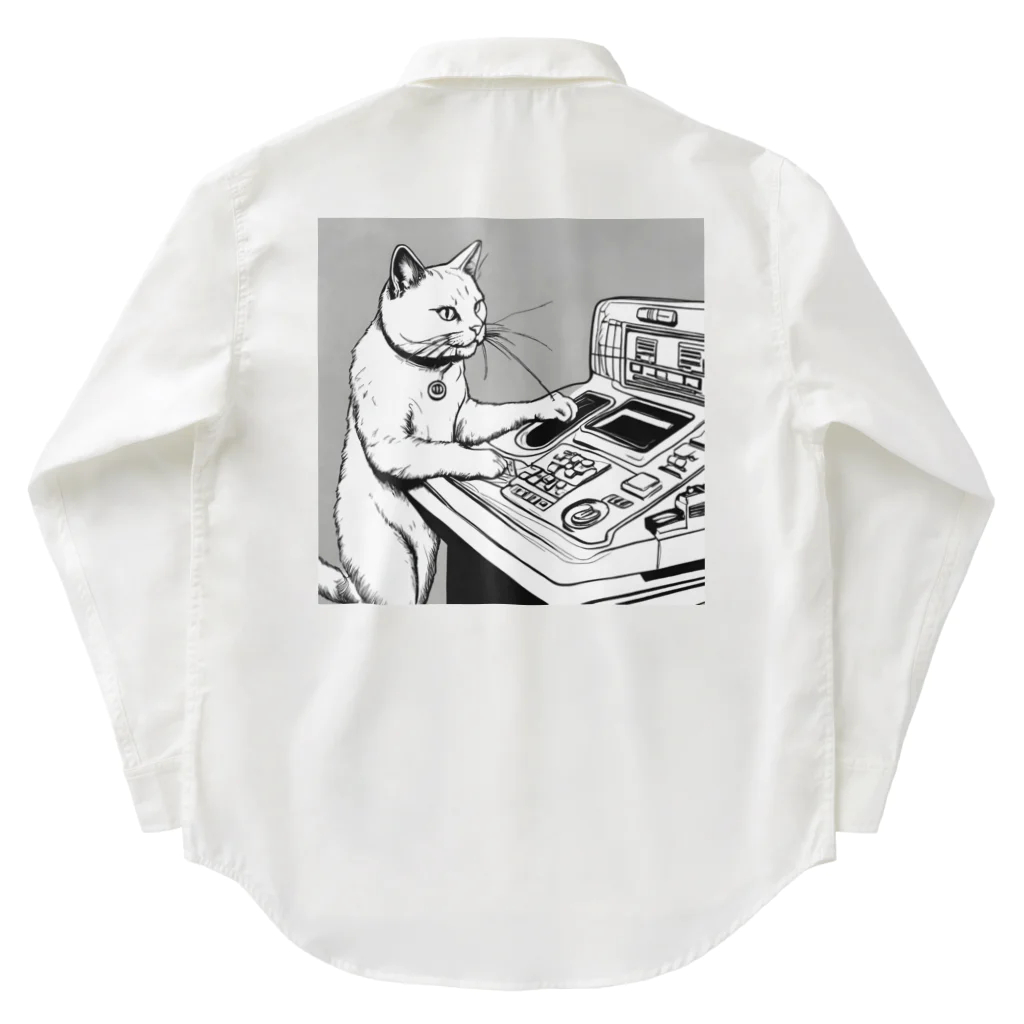 NORI's yoki2shopのボタン猫（シリアス） Work Shirt