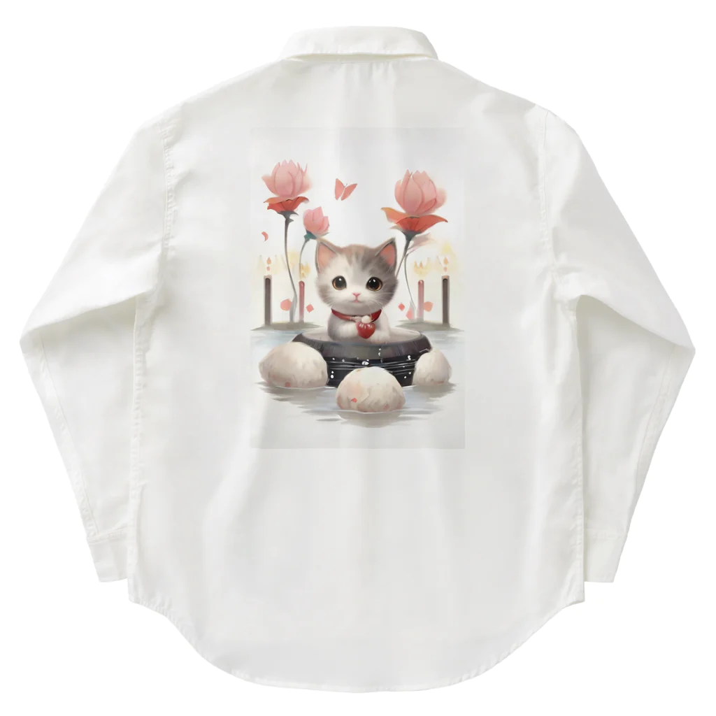 恥ずかしがり屋のねこショップの猫とお花 Work Shirt