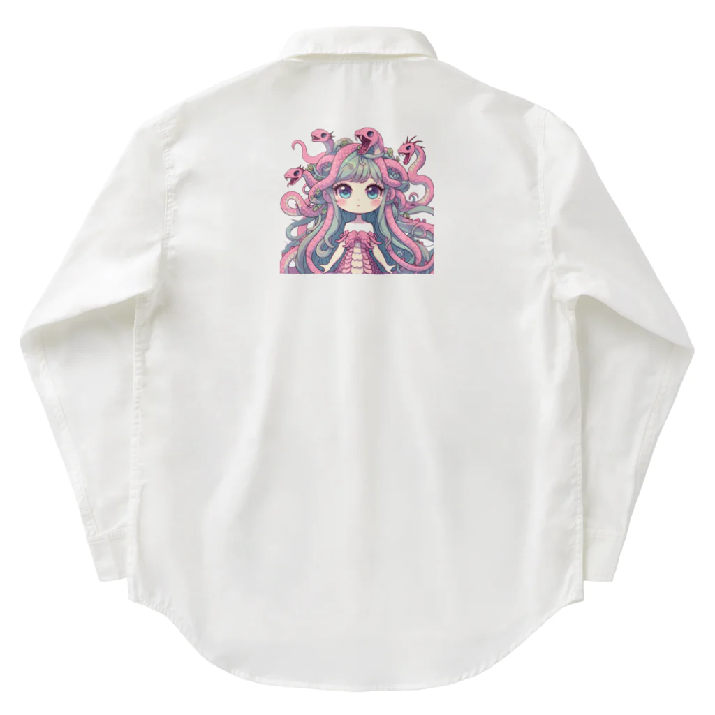 WakuWakustoreのメデューサ少女 Work Shirt