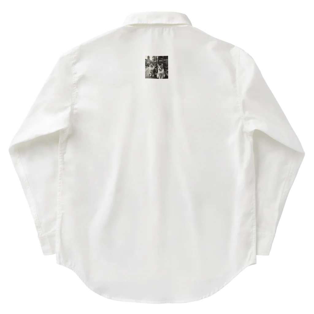 KIO MAKITAのねこと馬車 Work Shirt