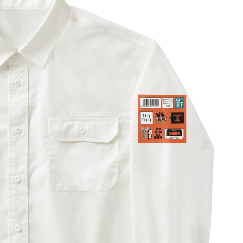 Tiny Toyny のTiny Toyny - COMIC 03 back print work-shirt Work Shirt