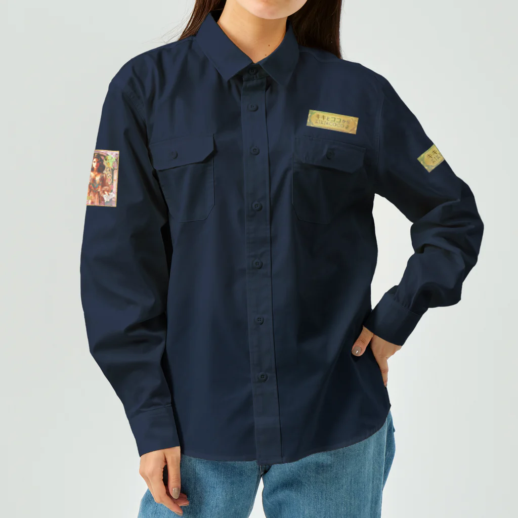 キキとココからのアールヌーボーの女神と戯れる天使たち Work Shirt