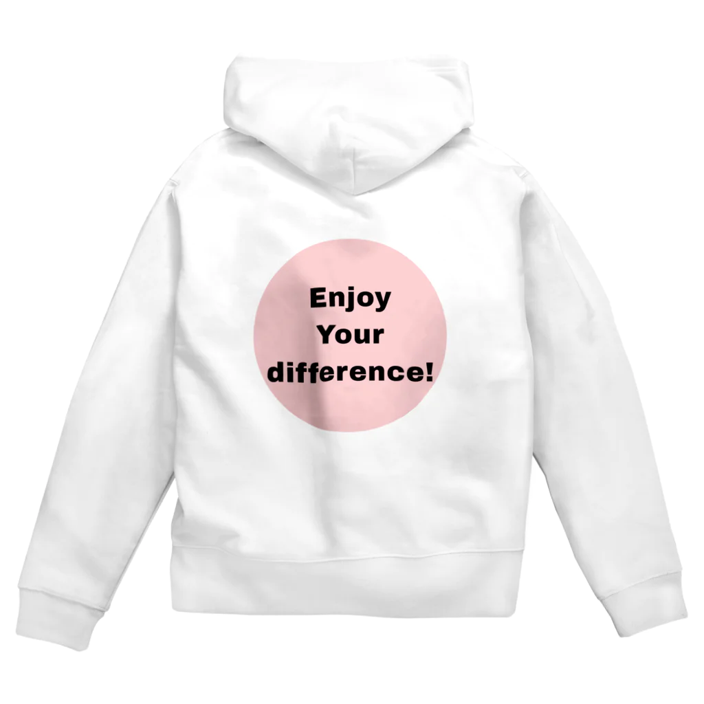 『ビヨンド ガールズ』 オリジナルグッズのBEYOND GIRLS Zip Hoodie