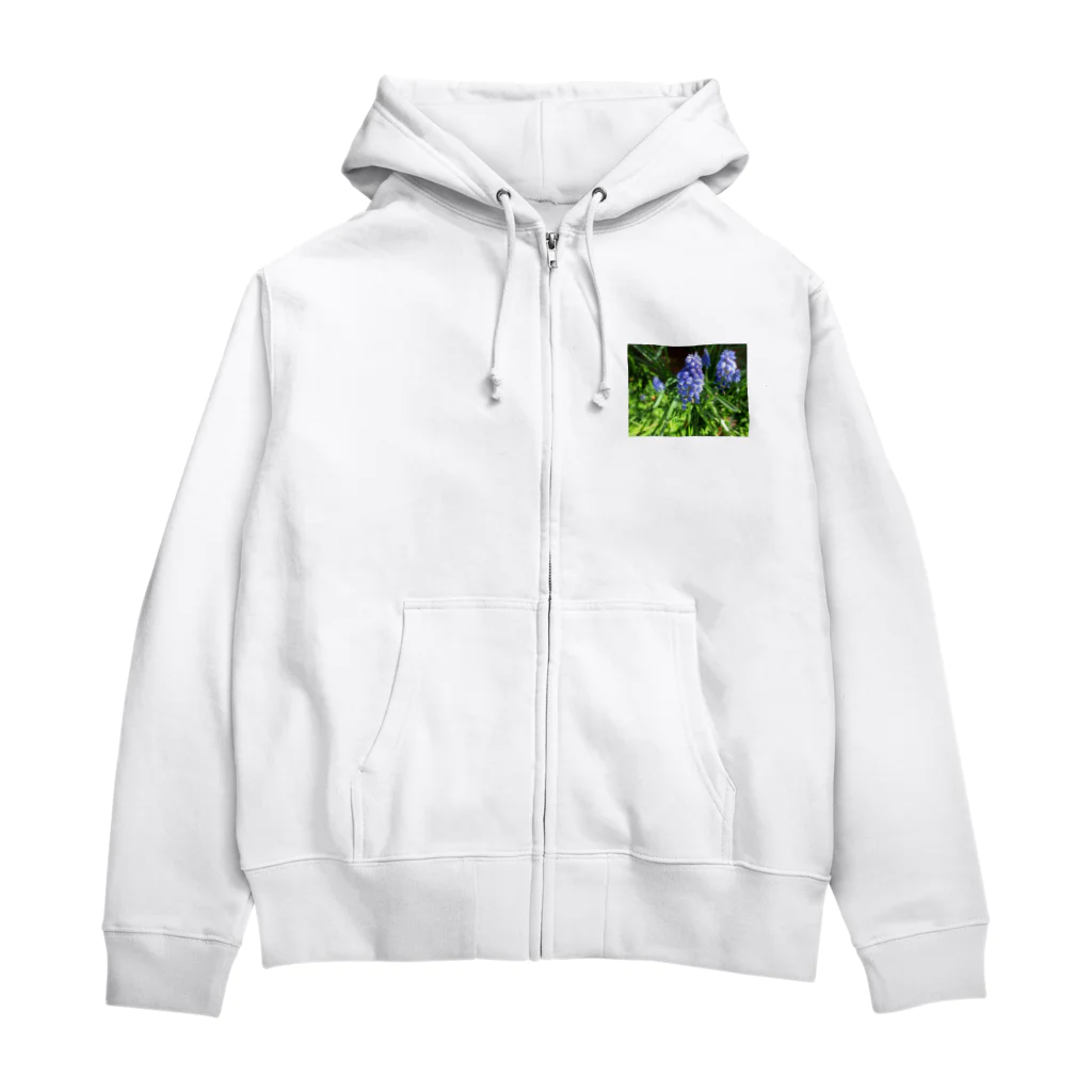 Dreamscape(LUNA)の楚々とした佇まい Zip Hoodie