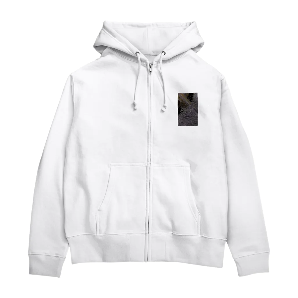 komasen333の諸悪の根源のように評されていたその人物は、最後の最後まで反対していた Zip Hoodie