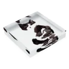 tomorebiの墨猫その1（ハチワレ） Acrylic Block :placed flat