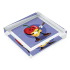 satomatoのイラストのギターを弾くトマトくん Acrylic Block :placed flat