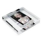 sounya sounyaの美女 図鑑（Stay with me.） Acrylic Block :placed flat