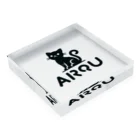 AIROU（アイルー）のAIROUロゴグッズ アクリルブロックの平置き