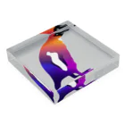 mirinconixの紫からオレンジのグラデーションのペンギン Acrylic Block :placed flat