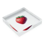 strawberry168のイチゴ柄 Acrylic Block :placed flat