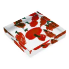 DUCKDESIGNのCherry tomato Acrylic Block :placed flat