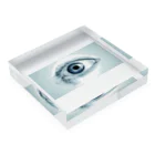 黒猫なんでも屋のeye Acrylic Block :placed flat