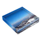 Arthurの雪山と青空 Acrylic Block :placed flat