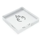 hinnaのFLAME  Acrylic Block :placed flat