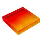 INFINITY SASAKIの琉球ガラス(赤) Acrylic Block :placed flat