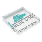 One-StepのBLUE DOG Acrylic Block :placed flat
