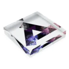 curuminの▲サンカク Acrylic Block :placed flat