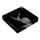 toejanssonのDEER 609 Black アクリルブロックの平置き