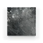 Lee Un Leeの灰の雨 Acrylic Block