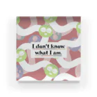 両手にパン🍞のI don't know what I am（ver.2） Acrylic Block