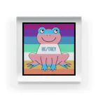 rionadのtransgender (he/they) mlm/nblm frog Acrylic Block