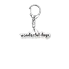 Wanderful days(ワンダフルデイズ)のWonderful days ブラック アクリルキーホルダー