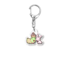 ペンギンマンショップSUZURI部門のイモムシくんとウサちゃんの出会い Acrylic Key Chain