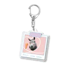 Loveuma. official shopのニンジンしか勝たん！ by Horse Support Center Acrylic Key Chain