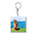 the dog is ⚫︎⚫︎ing ✖️✖️のthe dog is fishing fish Acrylic Key Chain