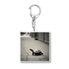 hinn-ketuの５、どこかの街で出会ったカメ Acrylic Key Chain