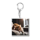 feliceのリビングでごろんとする猫 Acrylic Key Chain